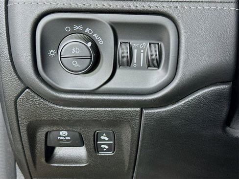 Used 2021 RAM 1500 Limited image 22