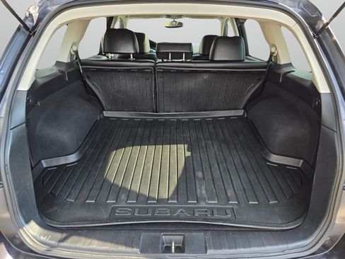 Used 2013 Subaru Outback 2.5i Limited w/ Moonroof Pkg AWD/4WD image 19