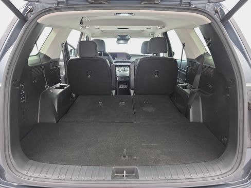 Used 2020 Hyundai Palisade SEL w/ Premium Package FWD image 13