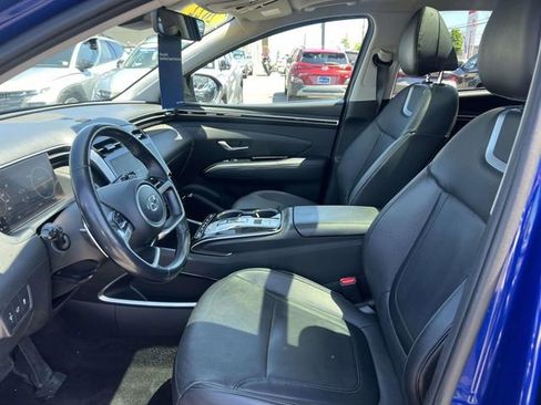 Certified 2022 Hyundai Tucson Limited AWD/4WD image 16