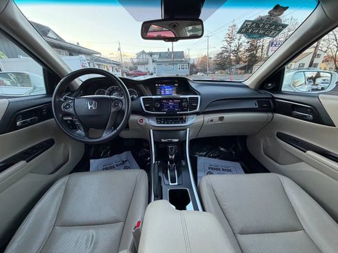 Used 2013 Honda Accord EX-L image 17