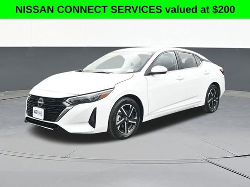 Used 2025 Nissan Sentra SV image 4