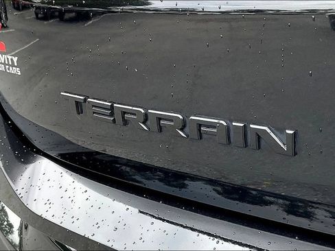 Used 2019 GMC Terrain SLT w/ Preferred Package FWD image 24