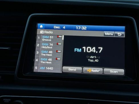 Used 2019 Hyundai Sonata Limited image 24