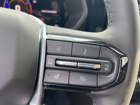 New 2025 Chevrolet Colorado Trail Boss w/ Midnight Edition image 19