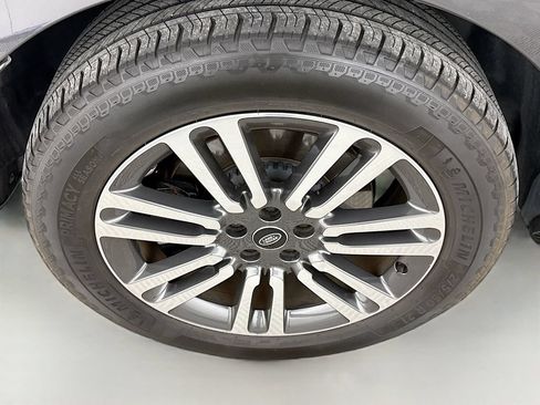 Used 2023 Land Rover Range Rover SE AWD/4WD image 33