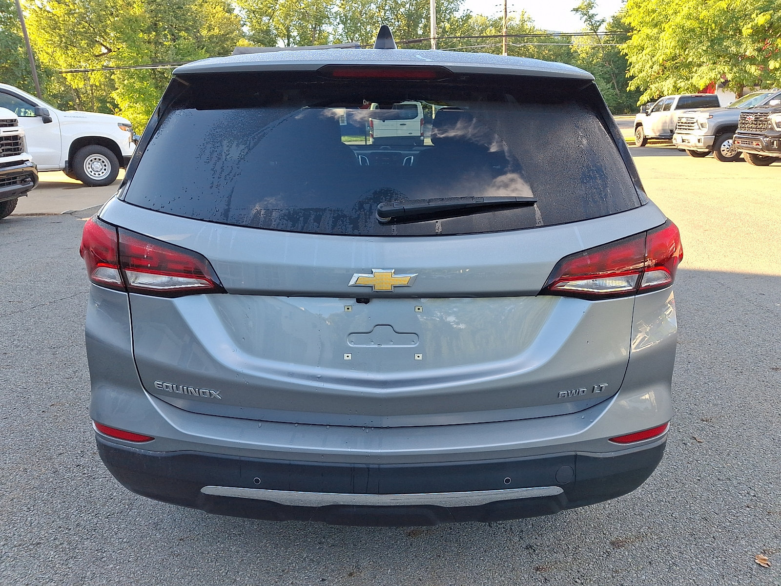 Used 2024 Chevrolet Equinox LT AWD/4WD image 5