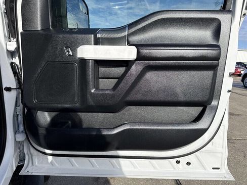 Used 2018 Ford F150 XLT w/ Equipment Group 302A Luxury image 20