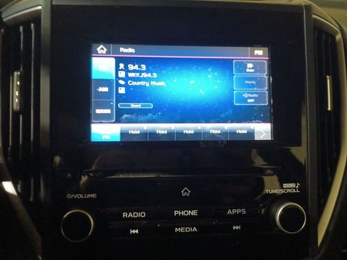 Used 2020 Subaru Forester w/ Alloy Wheel Package image 12