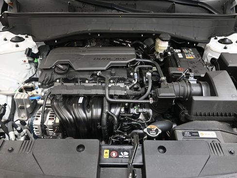 Certified 2025 Hyundai Kona SEL image 17