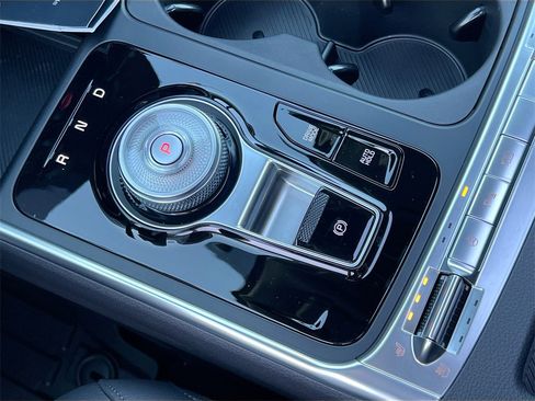 New 2026 Kia Carnival SX Prestige image 13