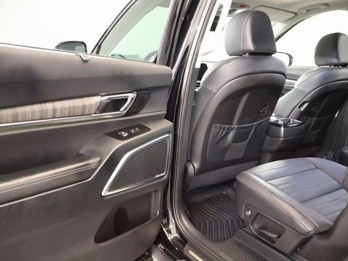 Used 2025 Kia Telluride SX Prestige image 31