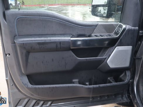Used 2025 Ford F350 Platinum AWD/4WD image 12
