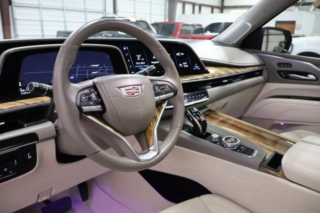 Used 2021 Cadillac Escalade Sport Platinum RWD image 8