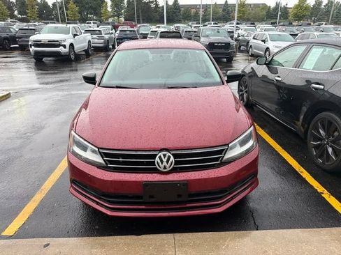 Used 2016 Volkswagen Jetta S FWD image 3