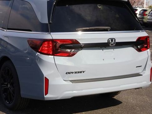 New 2026 Honda Odyssey Sport-L image 7