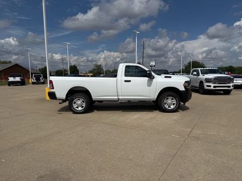 Used 2024 RAM 2500 Tradesman w/ Snow Chief Group AWD/4WD image 8