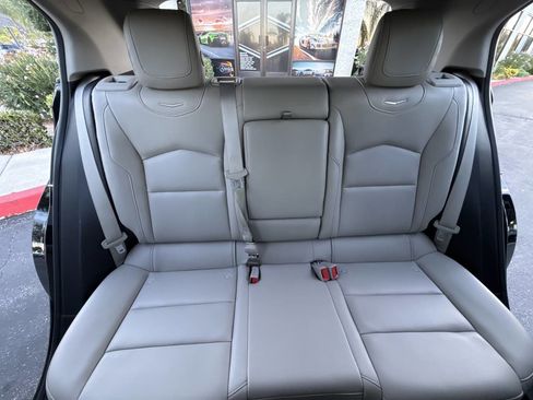 Used 2019 Cadillac XT4 Luxury image 24