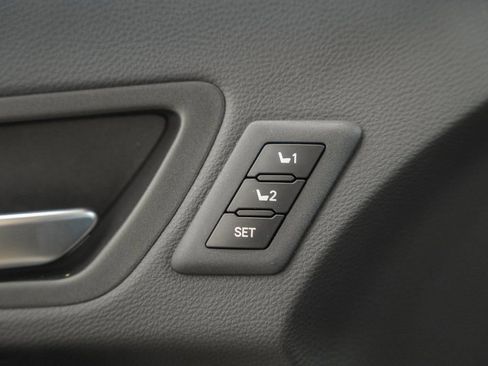 New 2026 Toyota Sienna Platinum image 43