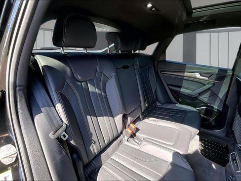 Used 2025 Audi Q5 2.0T Premium Plus w/ Premium Plus Package AWD/4WD image 25