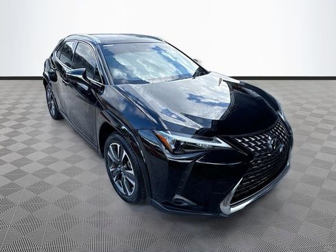 Used 2024 Lexus UX 250h FWD w/ Premium Package image 4