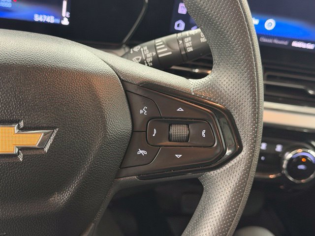 Used 2025 Chevrolet Trax LT FWD image 21