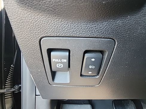 Used 2020 Ford F150 XLT w/ Equipment Group 302A Luxury image 18