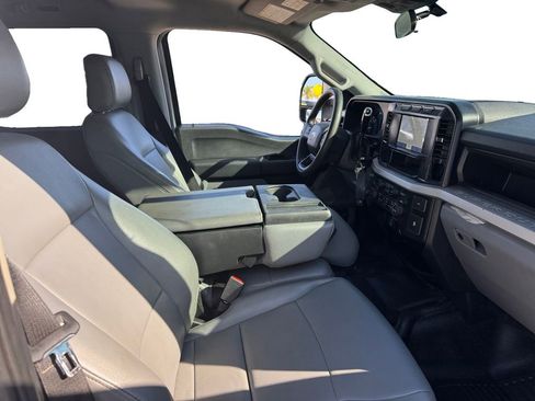 Used 2023 Ford F250 XL image 18