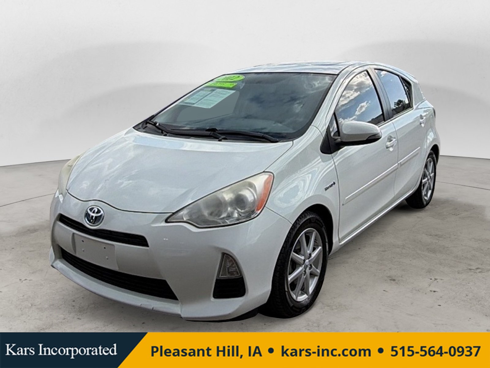 Used 2012 Toyota Prius C Three FWD image 1