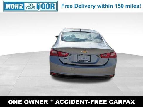 Used 2025 Chevrolet Malibu LT FWD image 4