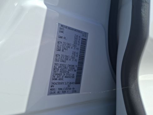 New 2026 Nissan Murano Platinum AWD/4WD image 18