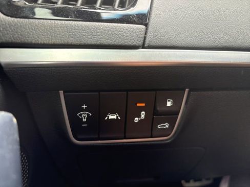 Used 2018 Kia Stinger GT2 image 23