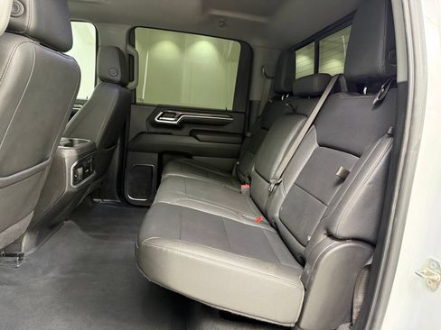 Used 2024 Chevrolet Silverado 2500 LTZ w/ LTZ Convenience Package AWD/4WD image 27