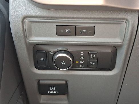 Used 2022 Ford F150 XLT w/ Equipment Group 301A Mid AWD/4WD image 23