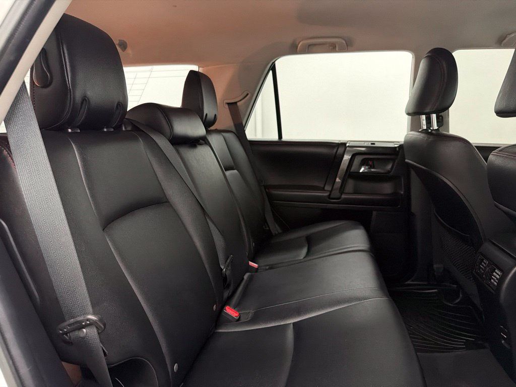 Used 2016 Toyota 4Runner TRD Pro AWD/4WD image 30