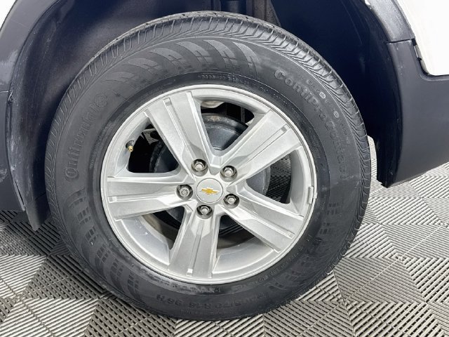Used 2021 Chevrolet Trax LS w/ Tint and Cruise Package FWD image 33