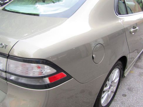 Used 2008 Saab 9-3 2.0T w/ Cold Weather Package FWD image 17