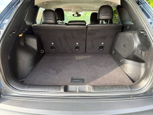 Used 2020 Jeep Cherokee Limited FWD image 27