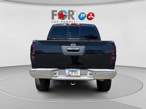 Used 2017 Nissan Frontier SV RWD image 4