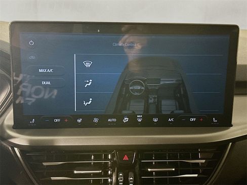 Used 2024 Ford Escape Active w/ Tech Pack #1 image 18