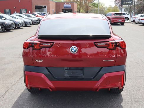 Used 2026 BMW X2 xDrive28i AWD/4WD image 6