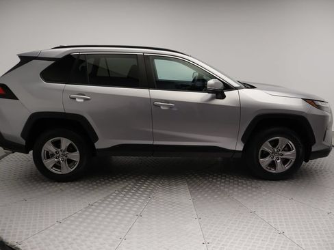Certified 2023 Toyota RAV4 XLE FWD image 7