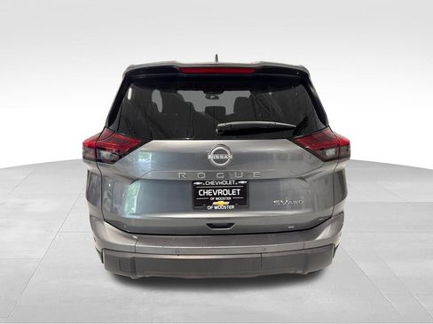 Used 2024 Nissan Rogue SV AWD/4WD image 46