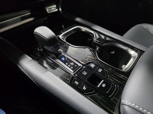 New 2026 Lexus RX 450h AWD image 24