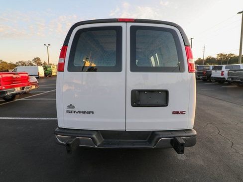 Used 2024 GMC Savana 2500 w/ Driver Convenience Package RWD image 8