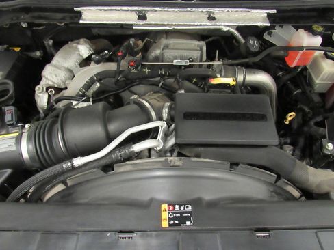 Used 2020 Chevrolet Silverado 2500 W/T w/ WT Fleet Convenience Package AWD/4WD image 28