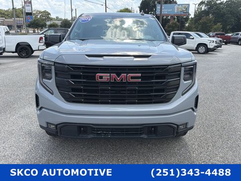 Used 2024 GMC Sierra 1500 Elevation AWD/4WD image 8