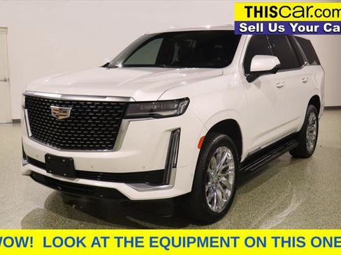 Used 2021 Cadillac Escalade Premium Luxury w/ LPO, Illumination Package RWD image 5