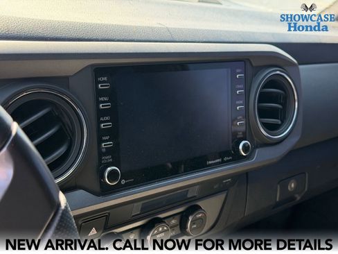 Used 2023 Toyota Tacoma TRD Off-Road w/ Advanced Technology Package AWD/4WD image 8