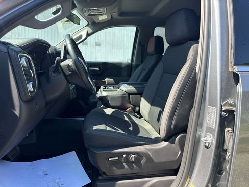 Used 2019 GMC Sierra 1500 SLE w/ SLE Value Package AWD/4WD image 13